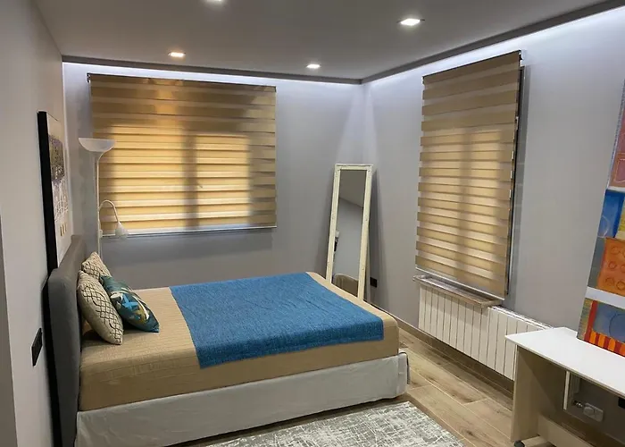Tomas Apartamentos Sagaro