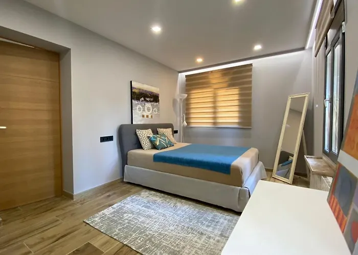 Tomas Apartamentos Sagaro